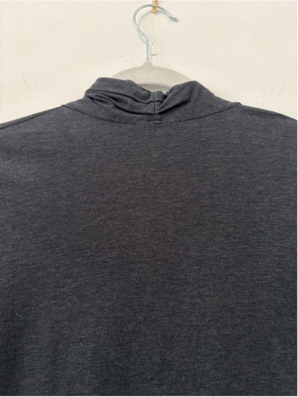 Lululemon Radiant Long Sleeve Sz 4 Heathered Black EUC - Picture 7 of 10
